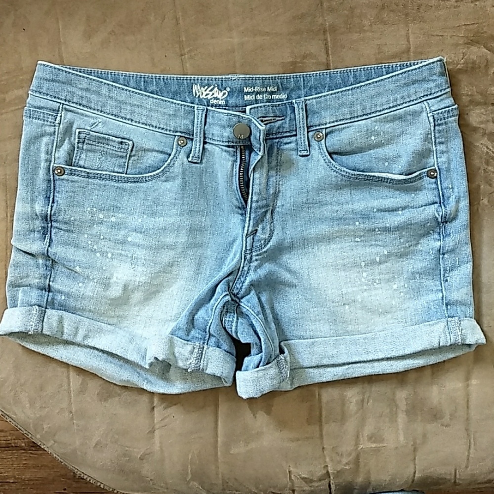 Mossimo jean short. Midrise sz 4
